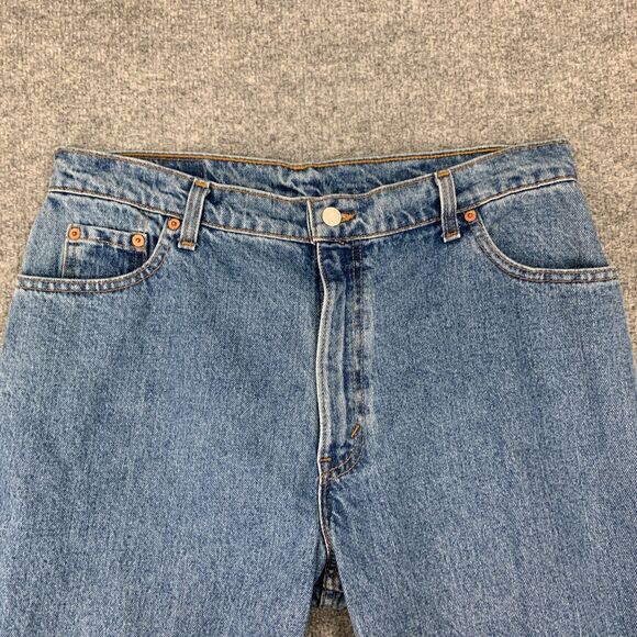 Vintage Levis Jeans Womens 16 Relaxed Tapered Leg 550 Red Tab Made Canada 90s - Picture 4 of 14